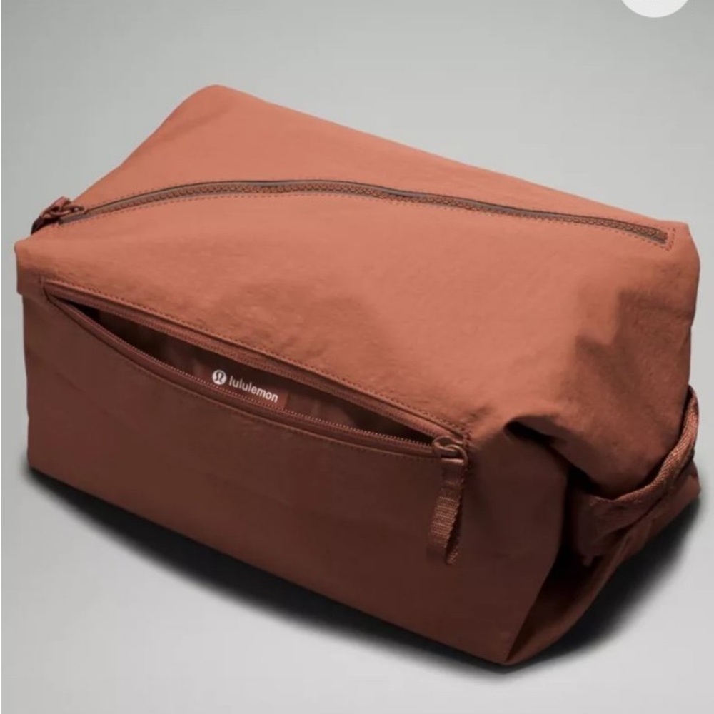lululemon athletica copper fast track bag 2.0